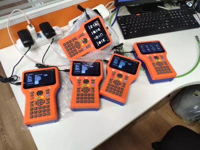 GT Media V8 Pro Digital Satellite Finder